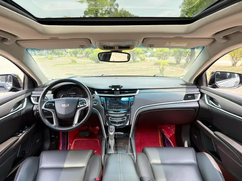Cadillac XTS