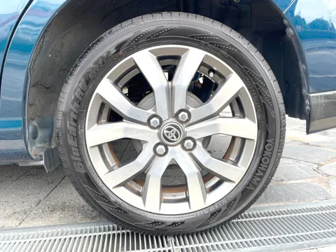 Toyota Tank