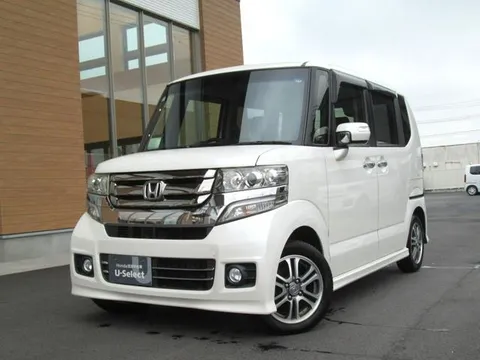 Honda N-BOX Custom