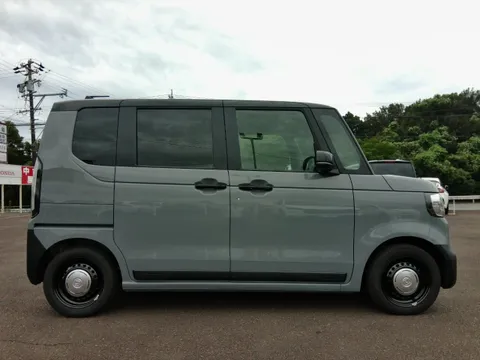 Honda N-BOX Joy