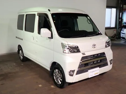 Toyota Pixis Van