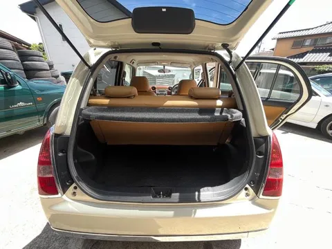 Daihatsu Mira Gino