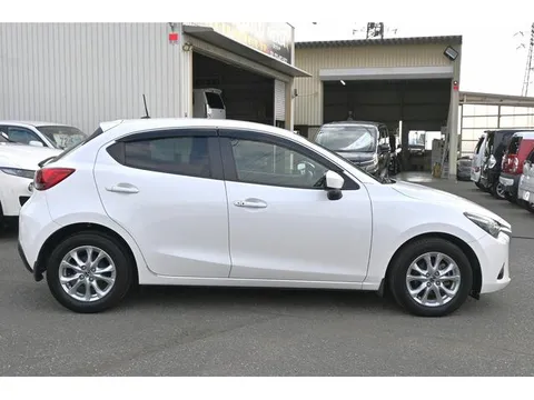 Mazda Mazda2 (Demio)