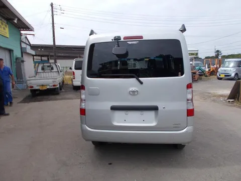 Toyota TownAce Van