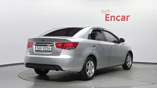 Kia Cerato (Forte)