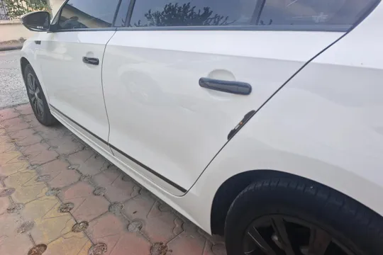 Volkswagen Sagitar