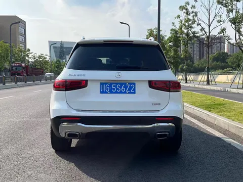 Mercedes-Benz Mercedes-Benz GLB