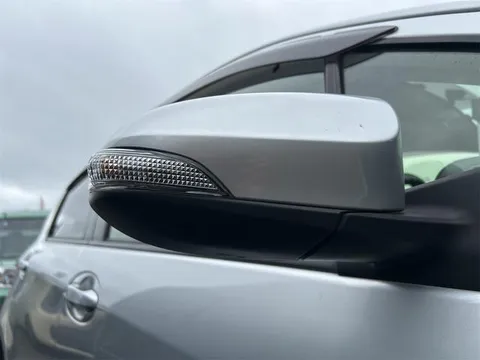 Toyota Yaris (Vitz)