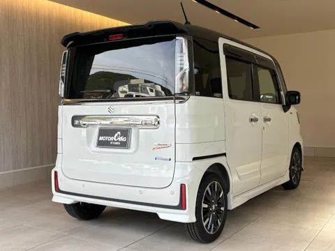 Suzuki Spacia Custom