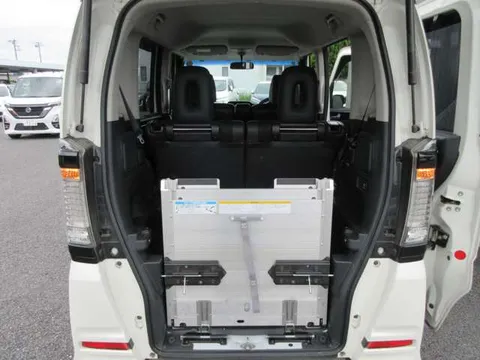 Honda N-BOX+
