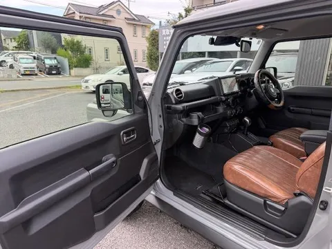 Suzuki Jimny Sierra
