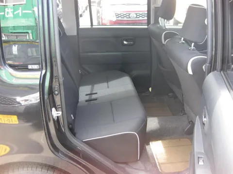 Toyota Pixis Space