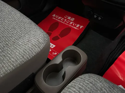 Daihatsu Mira Tocot