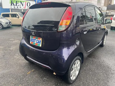Mitsubishi I