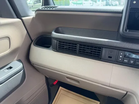 Honda N-BOX Joy