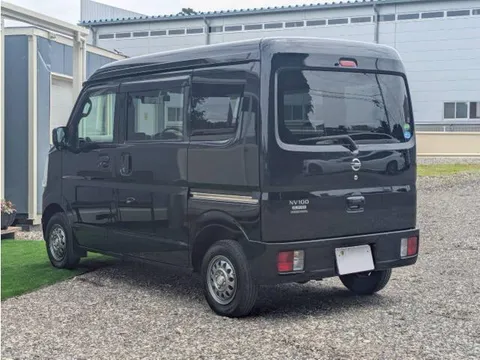 Nissan Clipper