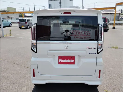 Suzuki Spacia Custom