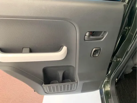 Mazda Flair Crossover