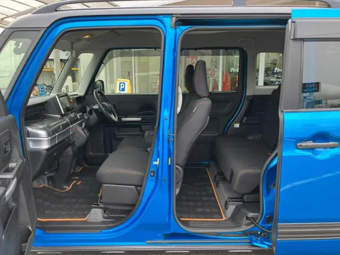 Suzuki Spacia Gear
