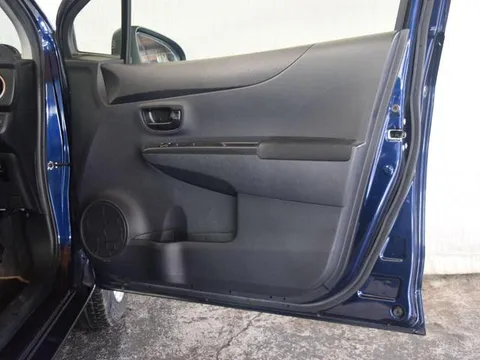 Toyota Yaris (Vitz)