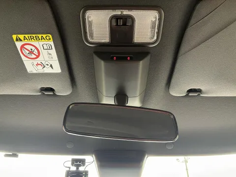 Toyota Pixis Mega