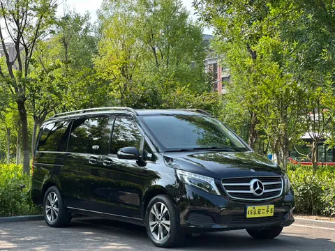 Mercedes-Benz V-Class