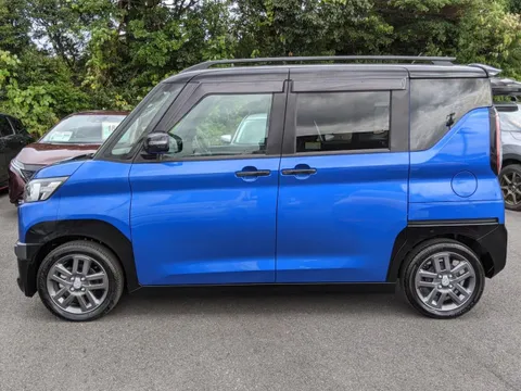 Mitsubishi Delica Mini