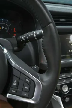 Jaguar XFL