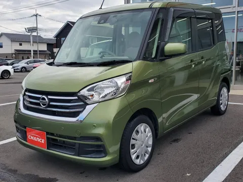 Nissan Dayz Roox