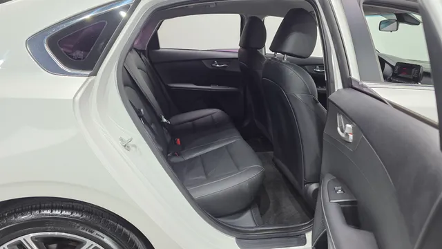 Kia Cerato (K3)