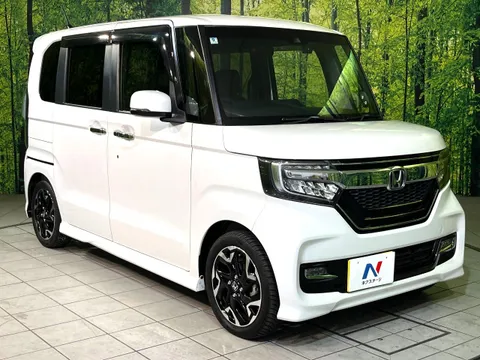 Honda N-BOX Custom