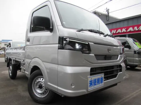Nissan Clipper Truck