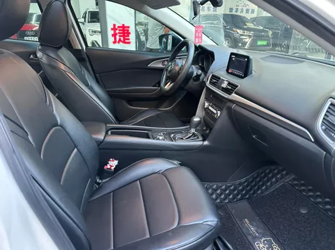 Mazda Mazda3