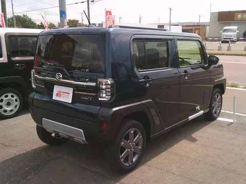 Daihatsu Taft