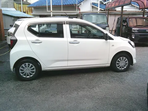 Toyota Pixis Epoch