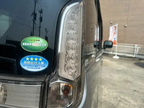 Suzuki Spacia Custom Z