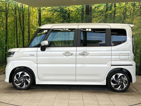 Suzuki Spacia Custom