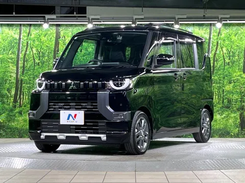 Mitsubishi Delica Mini
