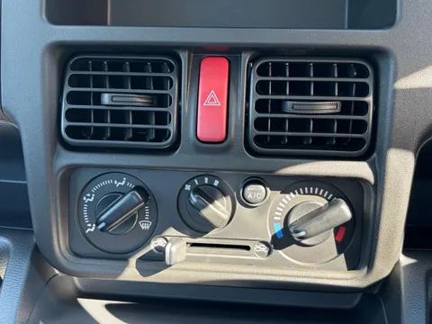 Nissan Clipper Truck