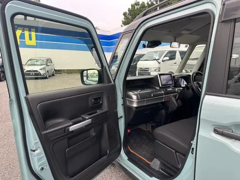 Suzuki Spacia Gear