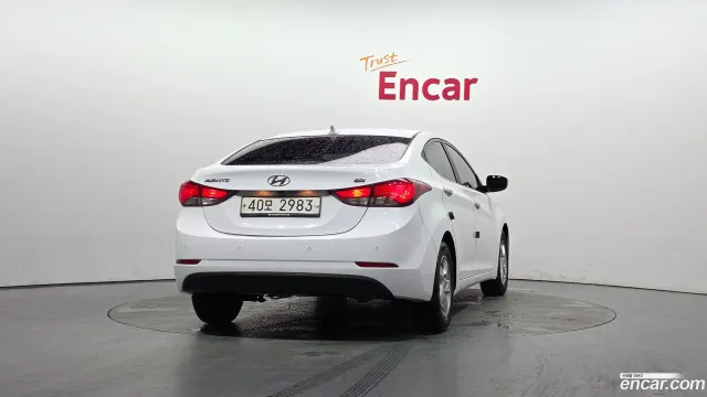Hyundai Elantra (Avante)