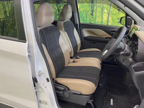 Mitsubishi eK X