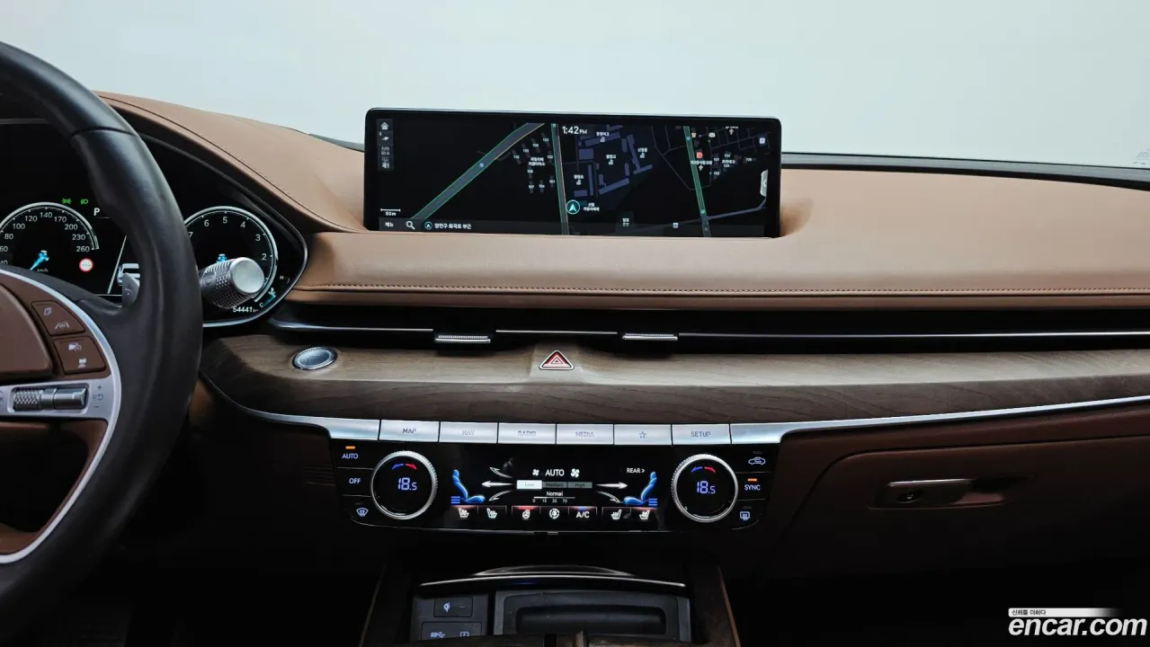 Genesis G80