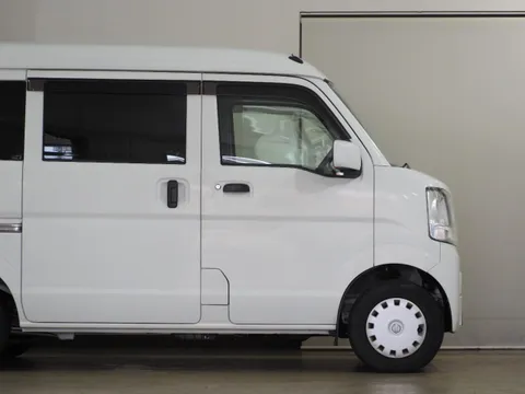 Nissan Clipper