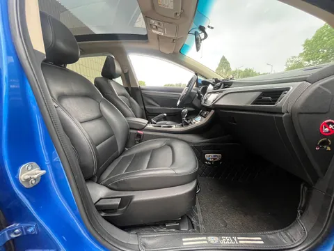 Geely Emgrand GS
