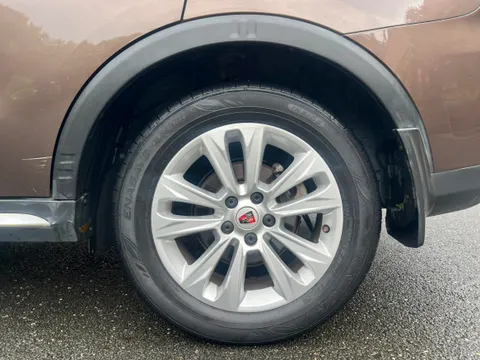 Roewe RX5