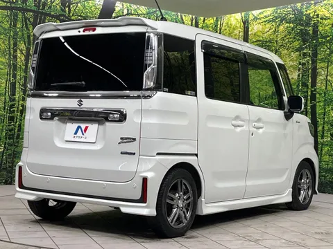 Suzuki Spacia Custom