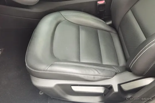 Geely Emgrand GL