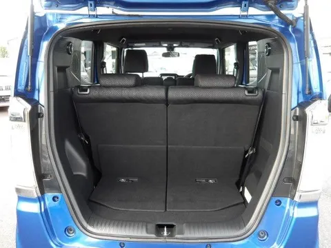Honda N-BOX Slash