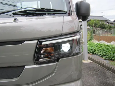 Nissan Clipper Truck